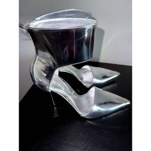 Alexander McQueen Harness Punk 105mm pumps Size 38.5